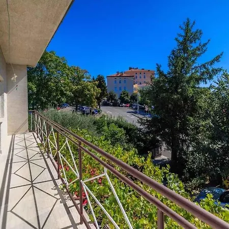 Near In 54969 Appartement