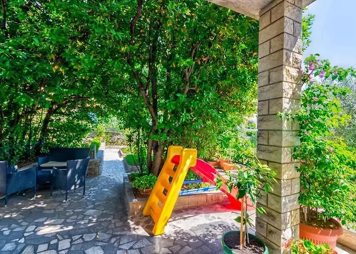 Apartment Near In 54969